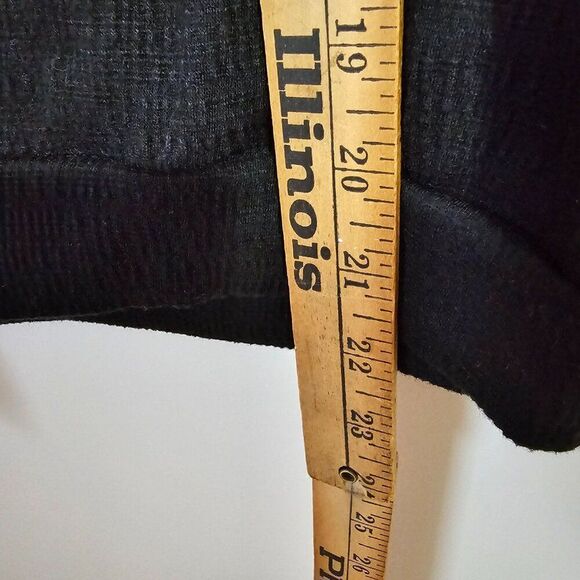 EUC UNIVERSAL THREAD GOODS BLACK SURPLICE TANK TOP SLEEVELESS SIZE LARGE - Picture 11 of 11